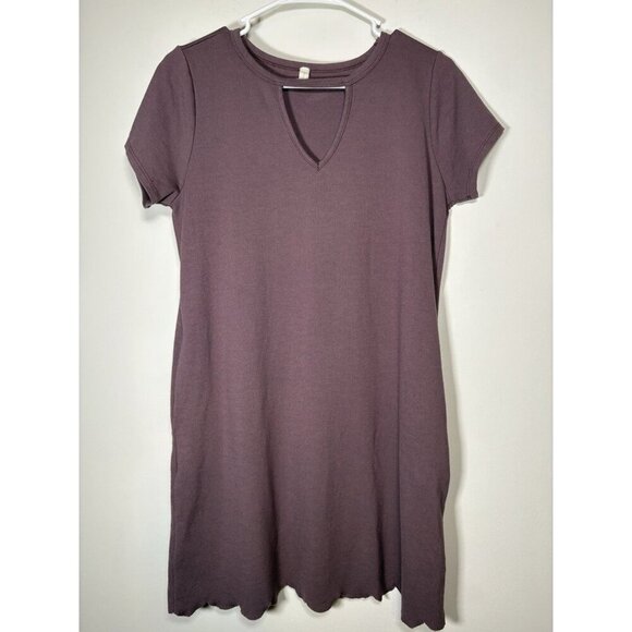 Pure Blush Dresses & Skirts - T-Shirt Dress Mauve Keyhole Neck Scallop Hem Casual‎ Preppy Normcore Weekend M